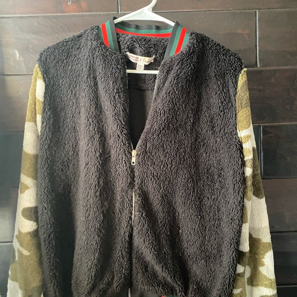 Gypsies & Moondust Black Fleece Jacket